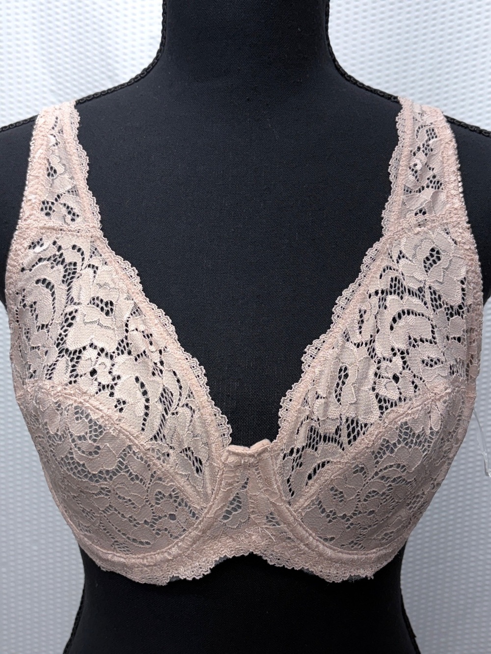 Jessica Simpson Lace Underwire Bra Women’s 36C Pink Floral NWOT